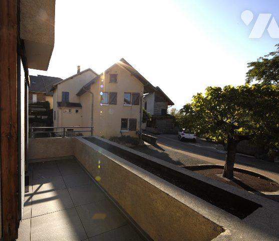 Duplex indépendant de 94m² avec garage et jardin
