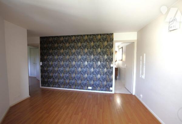 Duplex indépendant de 94m² avec garage et jardin