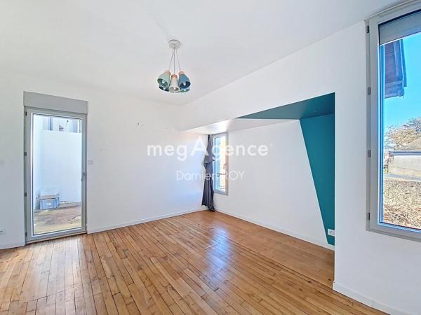 Maison à CHOLET, 49300 - 7 pièces 165m²