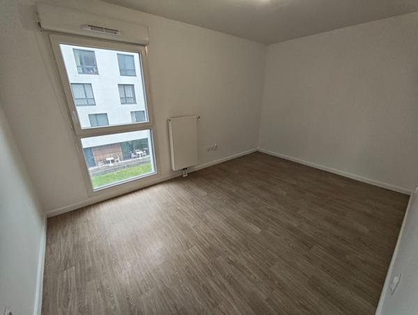 A LOUER : T4 à LILLE • • 1 110 € CC • Réf. 1552-B23