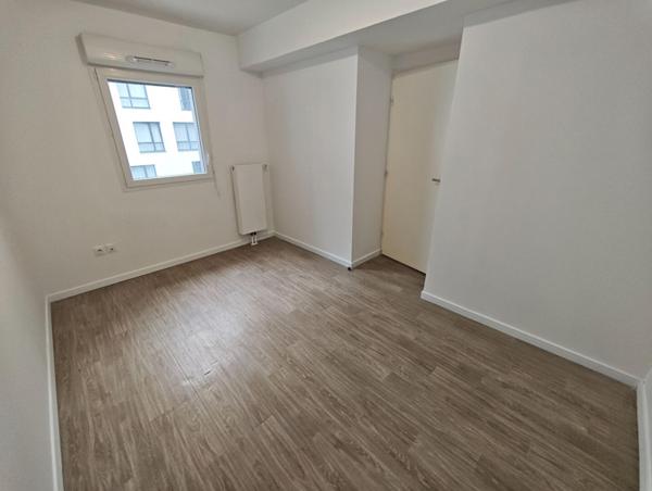 A LOUER : T4 à LILLE • • 1 110 € CC • Réf. 1552-B23