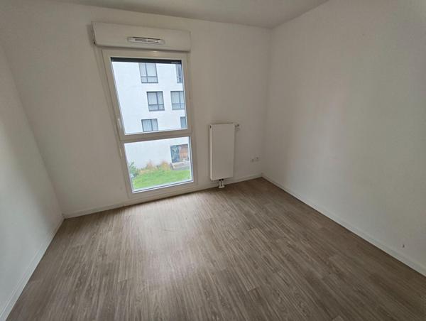 A LOUER : T4 à LILLE • • 1 110 € CC • Réf. 1552-B23