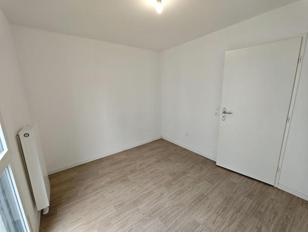 A LOUER : T4 à LILLE • • 1 110 € CC • Réf. 1552-B23