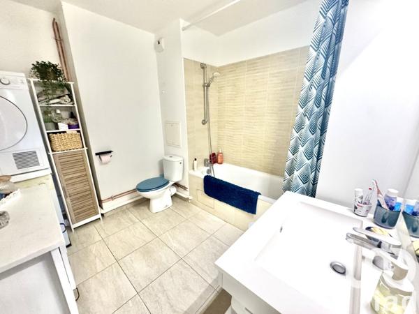 Appartement à vendre 3 pièces 57 m² Cergy