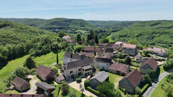 Belle propriété en pierre avec gîte