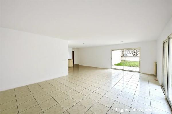 MAISON DE PLAIN PIED 4 CHAMBRES JARDIN
