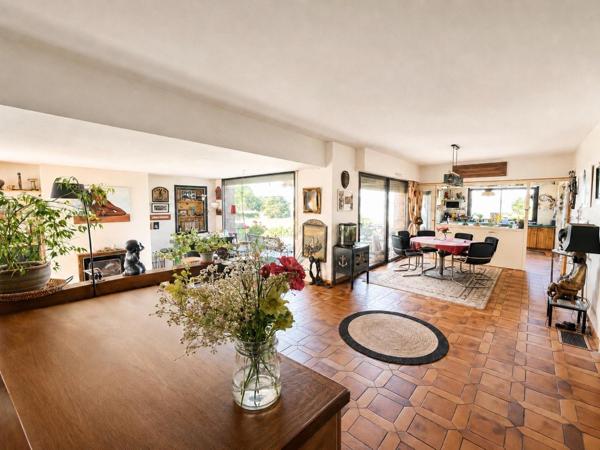 Maison à PLESTIN-LES-GREVES, 22310 - 12 pièces 204m²