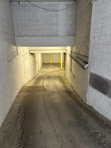 ANGERS – Hyper-centre – Place de stationnement privative en sous-sol