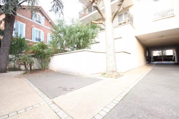 Vente Parking 12 m2 à Asnières-sur-Seine