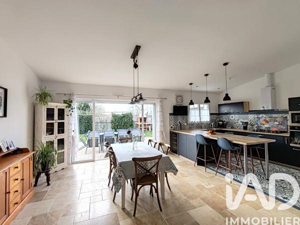 Maison à vendre 3 pièces 121 m² Beauvoir-sur-Mer