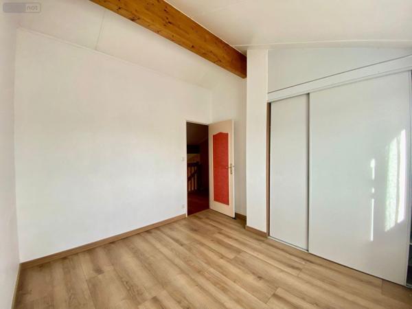 Maison à vendre à Arnage dans la Sarthe (72230), ref : 72122-1426