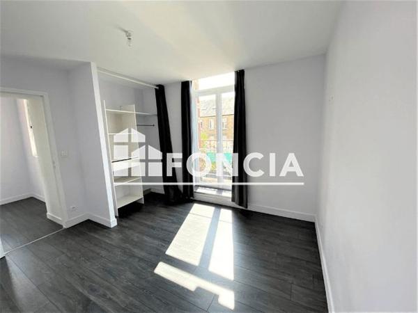 Location Appartement 3 pièces 84.9 m² - 18 RUE RICHARD LENOIR Flers 61100