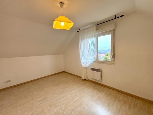 Maison T5 parfaitement entretenue dans secteur résidentiel