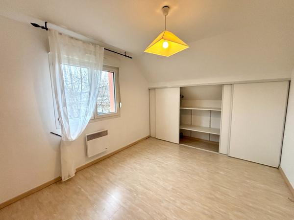 Maison T5 parfaitement entretenue dans secteur résidentiel