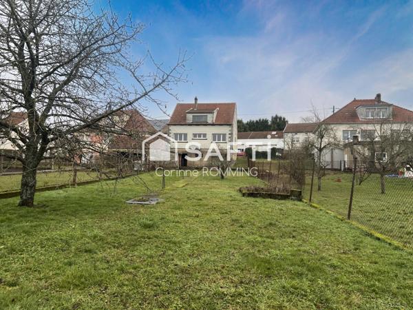 Maison individuelle avec 4 chambres sur terrain de 7,5 ares