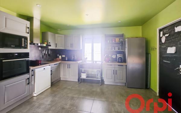 Maison à vendre    4 pièces •  Morlac