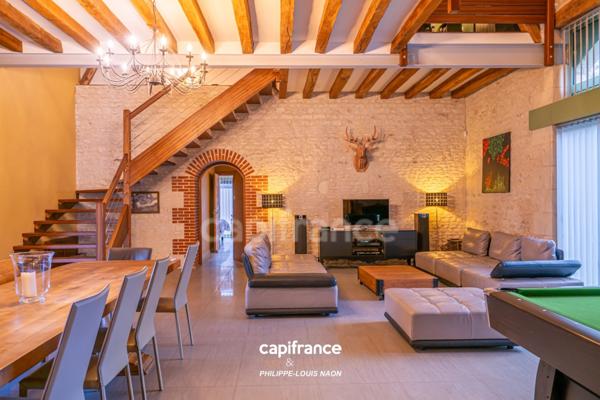 CETTE PROPRIETE DE 5 CHAMBRES EST UNE RENCONTRE RARE AVEC L'EXCELLENCE !