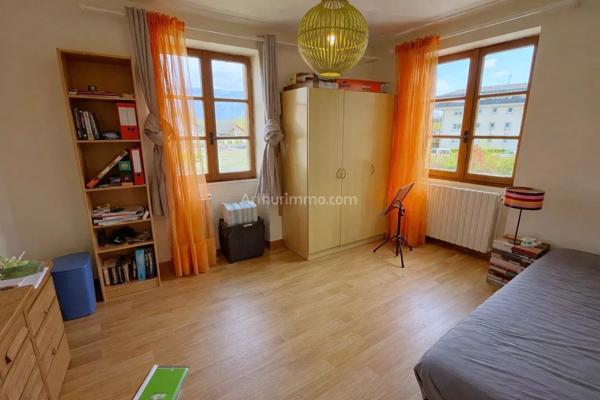 Vente Maison 8 pièces 290 m2 à Le Bourget-du-Lac