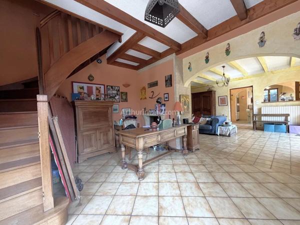 Vente Maison 8 pièces 290 m2 à Le Bourget-du-Lac