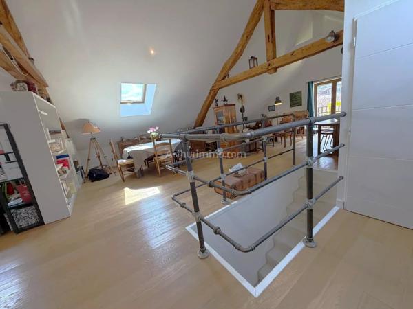 Vente Maison 8 pièces 290 m2 à Le Bourget-du-Lac