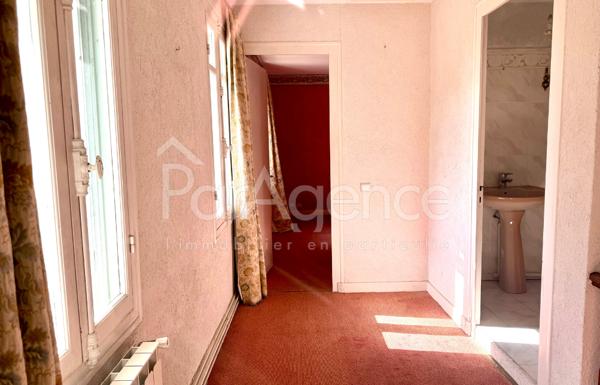 Maison 7 pièces 200 m2 dans un parc de 4168 m2