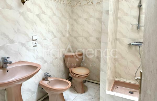 Maison 7 pièces 200 m2 dans un parc de 4168 m2