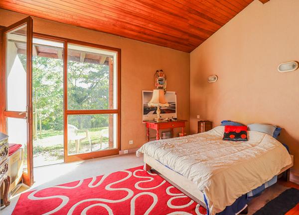 Maison d'exception à vendre à Arbonne - 7 pièces, piscine, double garage, Arbonne 64210