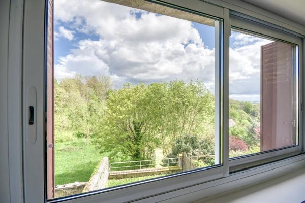 EXCLUSIVITE A Vendre Neauphle le Château Appartement 2 pièces 63m2