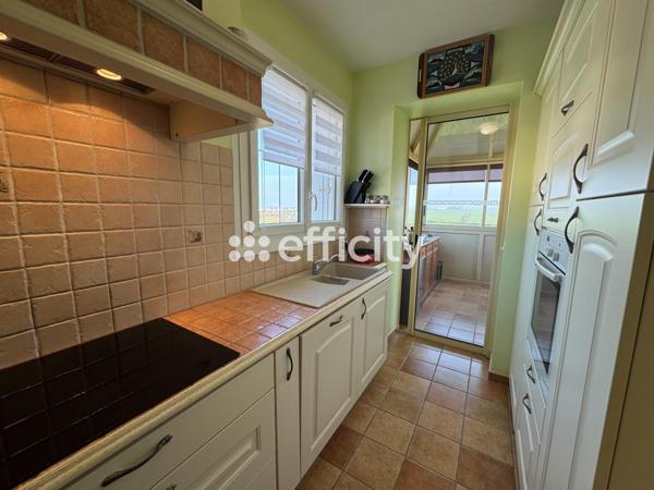 Maison
         5 pièces
        - 131 m² 299 000 € *