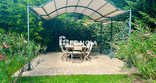 À vendre Maison 10 pièces 262 m² - Sceaux 92330