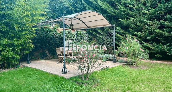 À vendre Maison 10 pièces 262 m² - Sceaux 92330