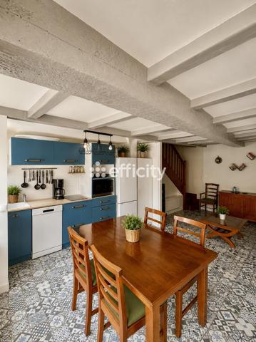 Maison
         3 pièces
        - 65 m² 294 000 € *
