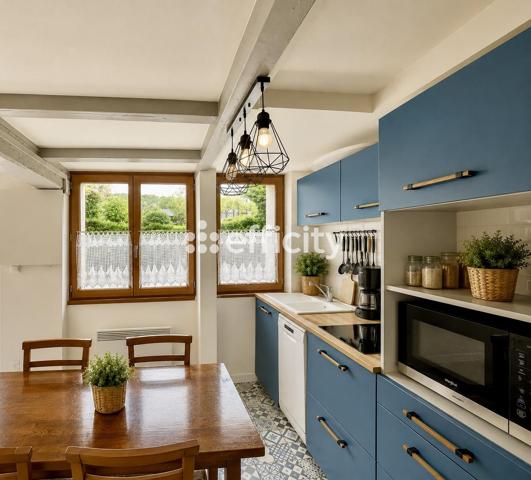 Maison
         3 pièces
        - 65 m² 294 000 € *