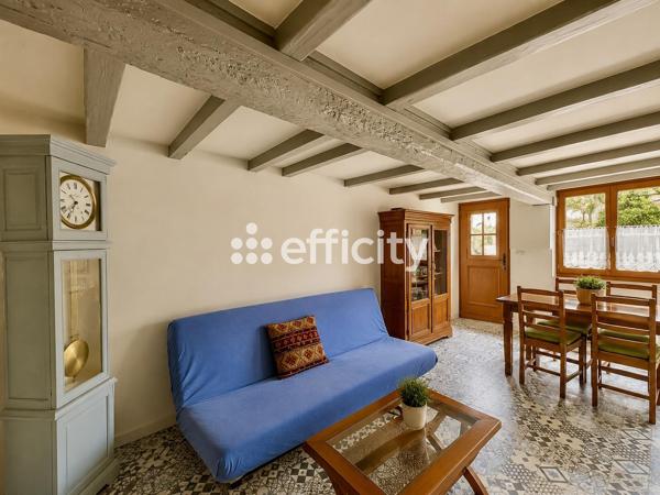 Maison
         3 pièces
        - 65 m² 294 000 € *
