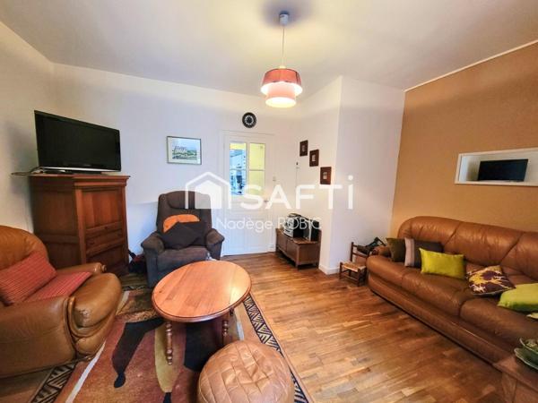 Maison, 111 m², Seiches sur Le Loir