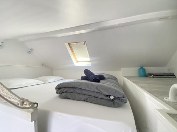 Appartement
         1 pièce
        - 20 m² Exclusivité 140 000 € *