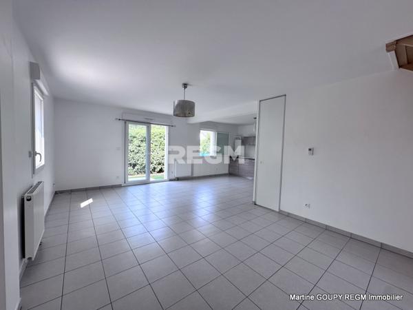 Saint-Denis-en-Val (45560) ST DENIS EN VAL (45) - MAISON DE 2012 BBC 4P 96 M² - PARCELLE 269 M² - GARAGE