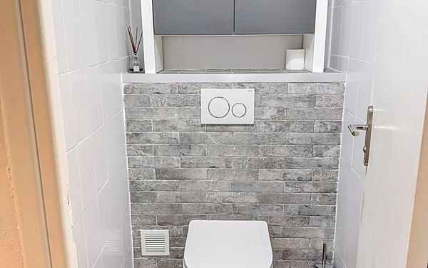 Appartement à louer    3 pièces • 77,37 m2 Nice