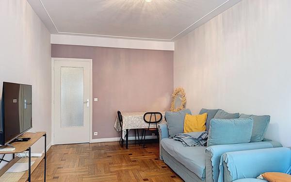 Appartement à louer    3 pièces • 77,37 m2 Nice