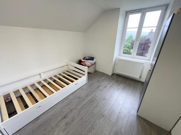 Maison F7 rénovée avec garage, terrain et piscine