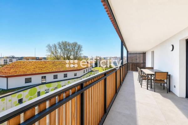 Appartement
         4 pièces
        - 85 m² Exclusivité 355 000 € *
