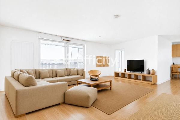 Appartement
         4 pièces
        - 85 m² Exclusivité 355 000 € *