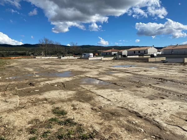 Terrain à vendre    Les Mées