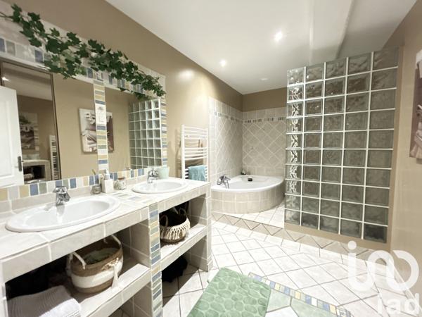 Maison à vendre 5 pièces 282 m² Cuisery