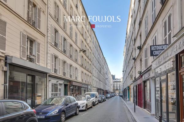 Paris VII Gros Caillou. Deux pièces en parfait état de 43m²