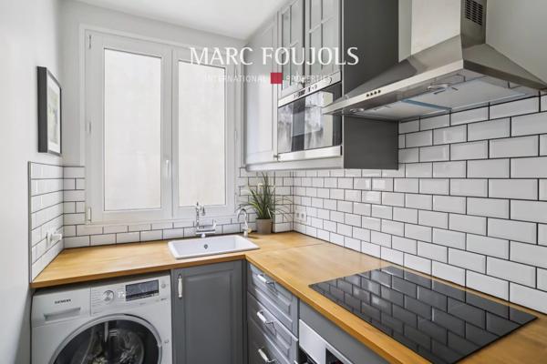 Paris VII Gros Caillou. Deux pièces en parfait état de 43m²