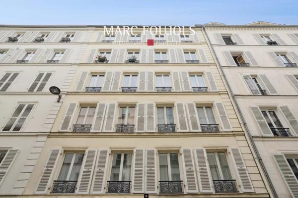 Paris VII Gros Caillou. Deux pièces en parfait état de 43m²