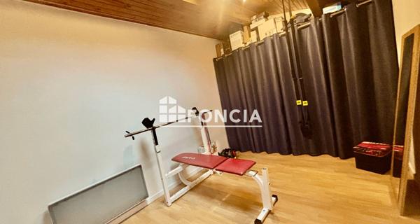 À vendre Maison 4 pièces 97 m² - Le Teil 07400