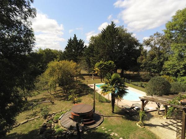 Proche Marciac dans le Gers maison 136 m2 sur 15 hectares