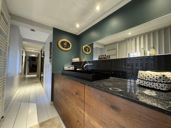 Triplex atypique avec jardin  Chartrons / Rue Poyenne